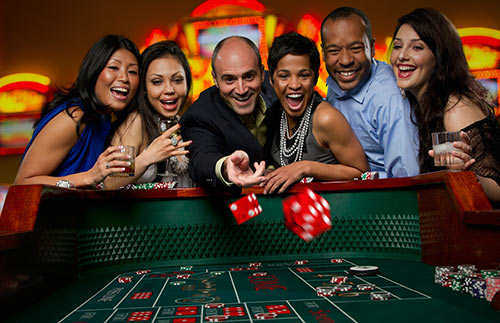 کازینو چیست و چه فرقی با قمارخانه دارد؟